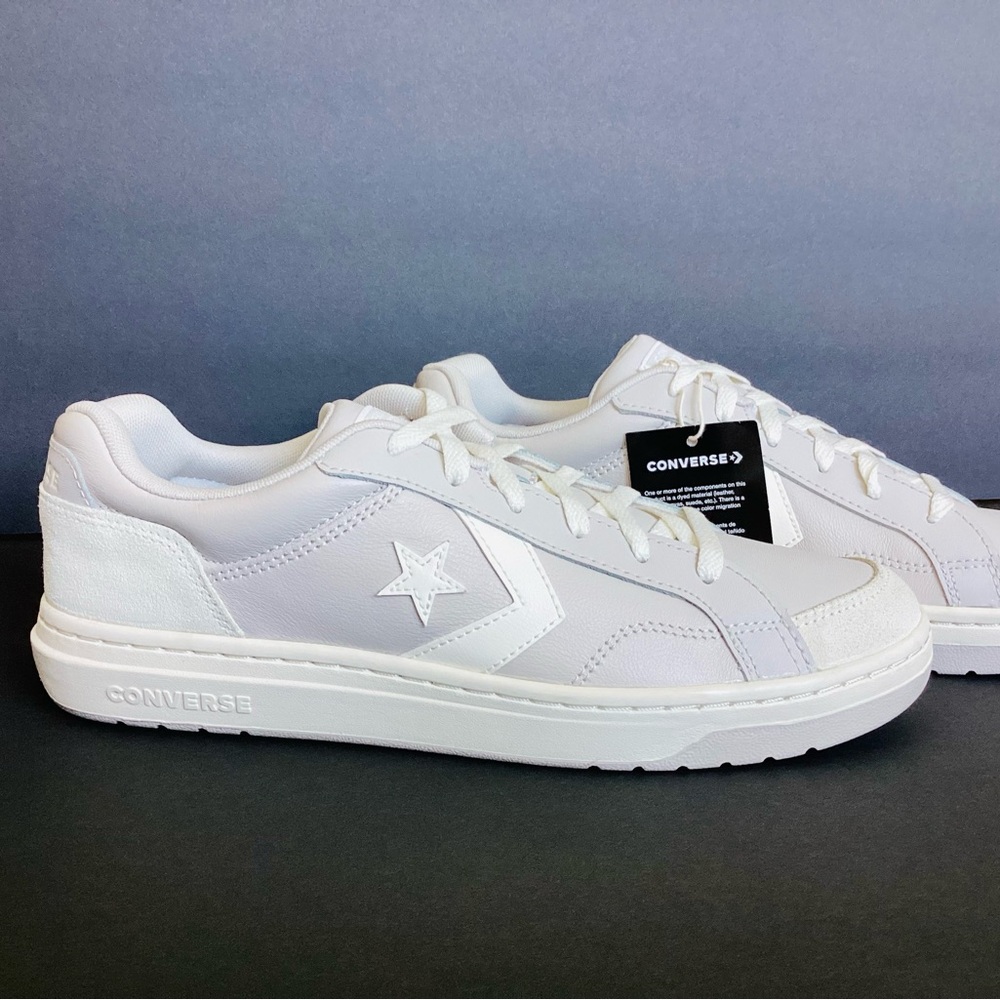 NEW Converse Pro Blaze V2 Ox Men’s 10.5 / Women’s 12 White Sneakers A09851C